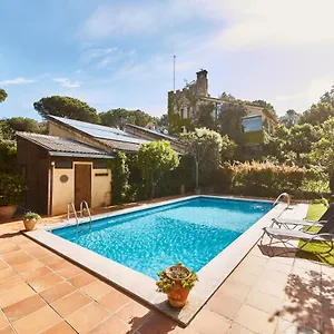 main-villa-la-bruguera-de-pbol.topcostabravahotels.com/