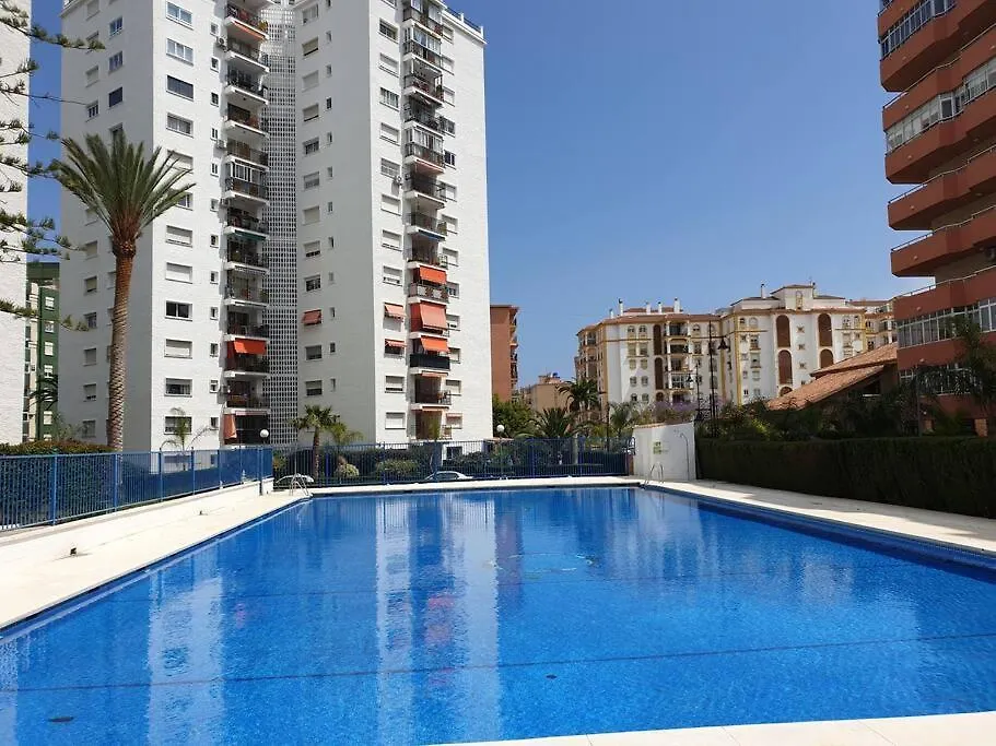 Cosy Apartment With Seaviews, Pool Close To Beach. Fuengirola