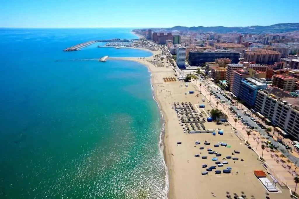 Cosy Apartment With Seaviews, Pool Close To Beach. Fuengirola