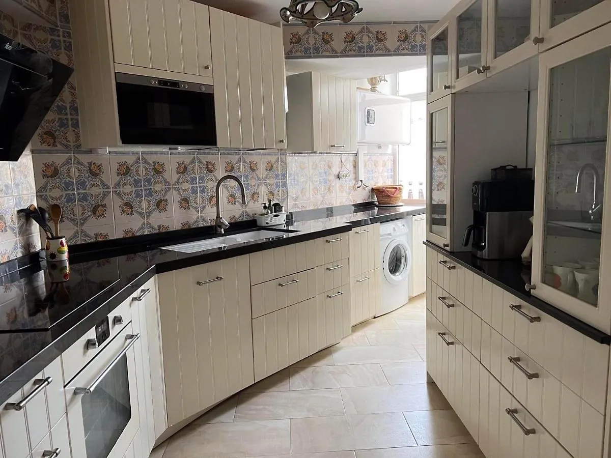 Cosy Apartment With Seaviews, Pool Close To Beach. Fuengirola 0*,