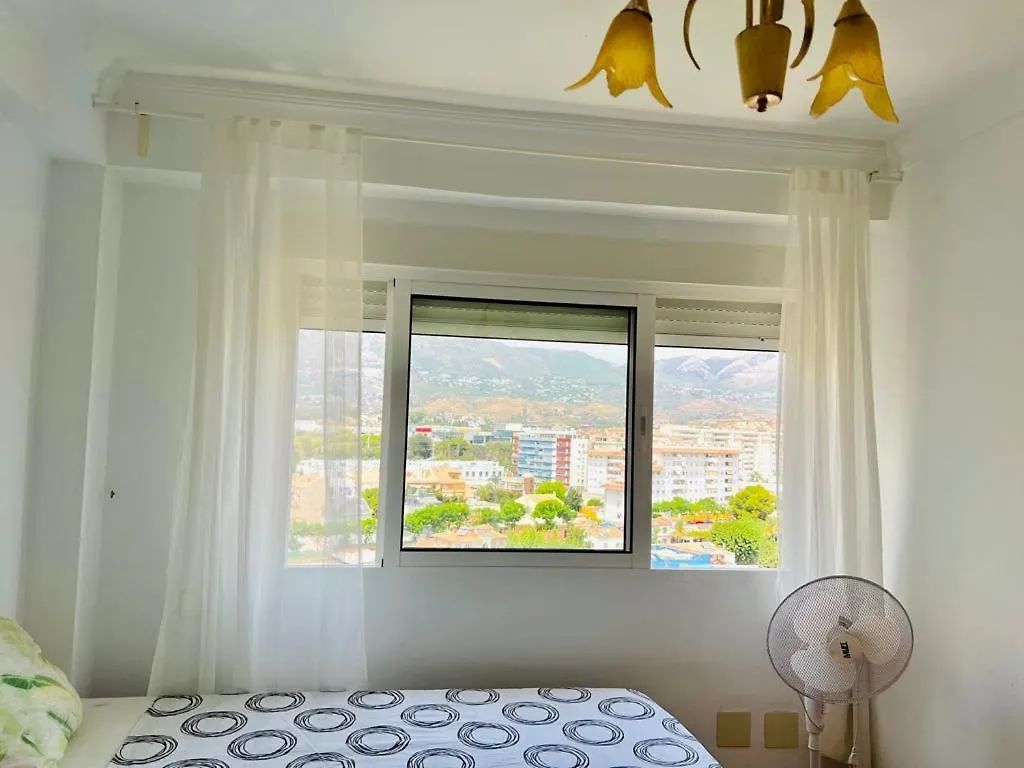 Cosy Apartment With Seaviews, Pool Close To Beach. Fuengirola Spain