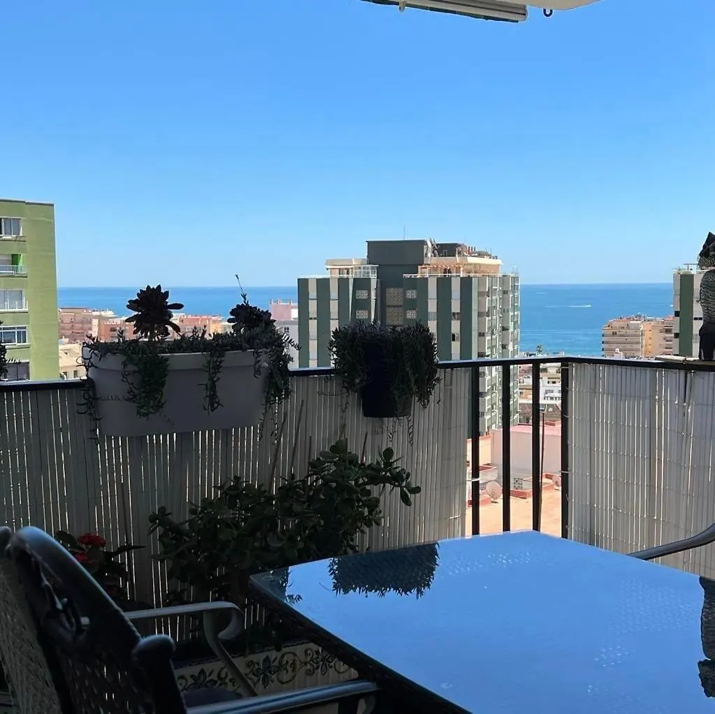 Cosy Apartment With Seaviews, Pool Close To Beach. Fuengirola